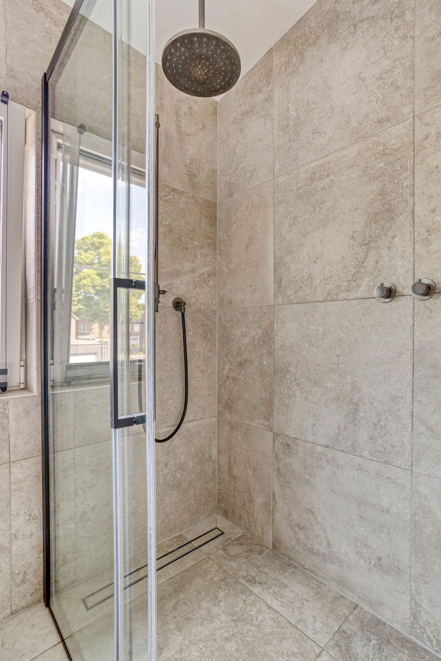 Foto 29 van Prins Hendrikstraat 1