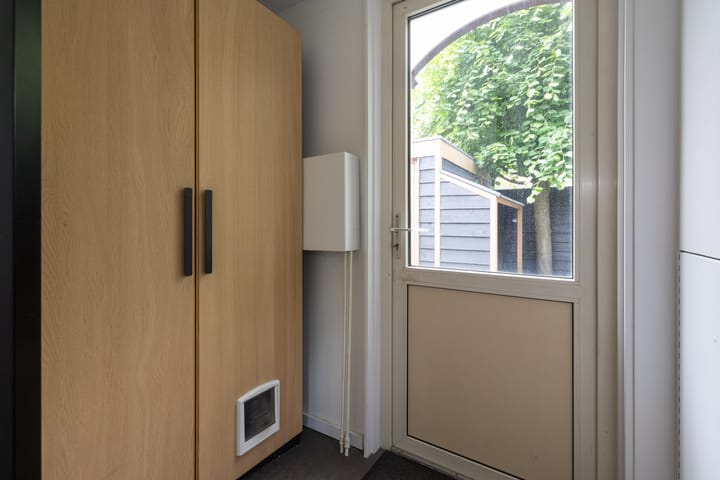 Foto 19 van Van de Sande Bakhuyzenstraat 110