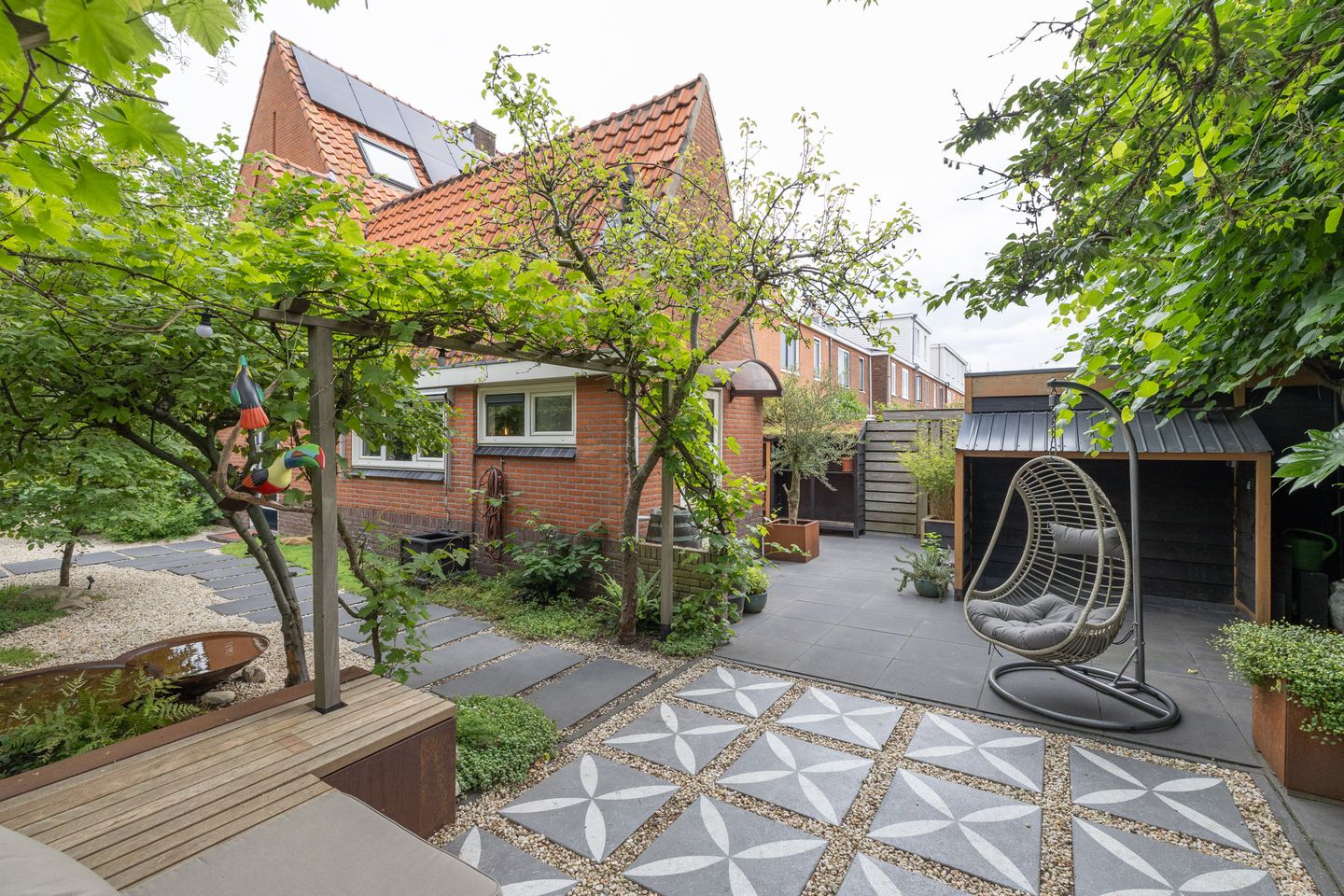 Foto 34 van Van de Sande Bakhuyzenstraat 110