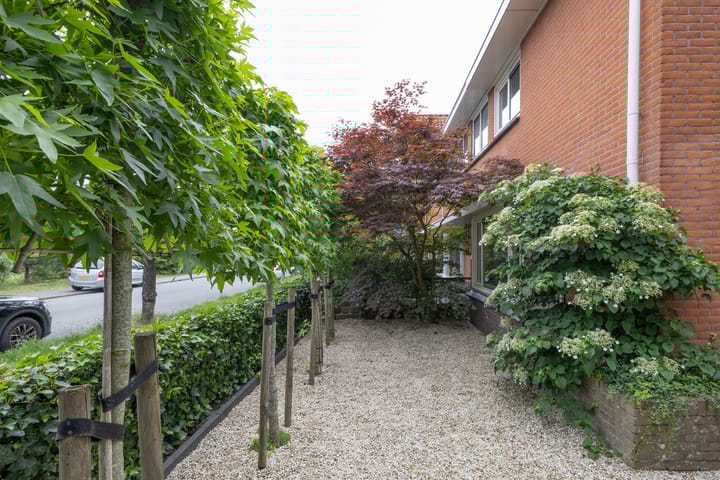 Foto 42 van Van de Sande Bakhuyzenstraat 110