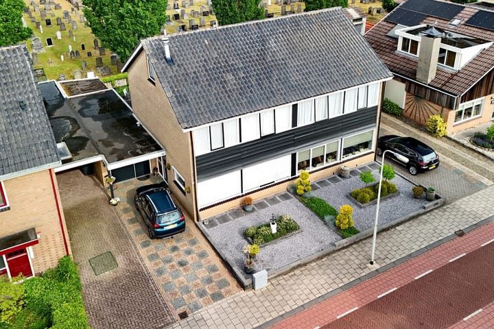 Foto 2 van Schoolstraat 42