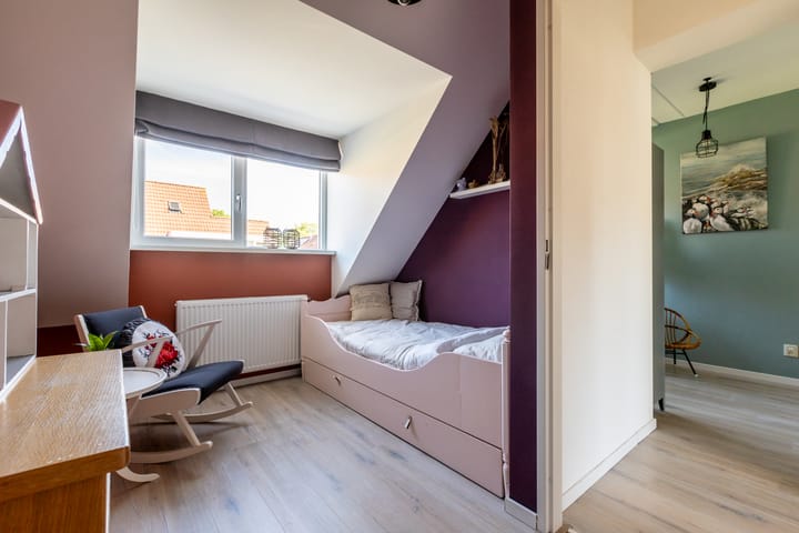 Foto 25 van Esdoornstraat 37