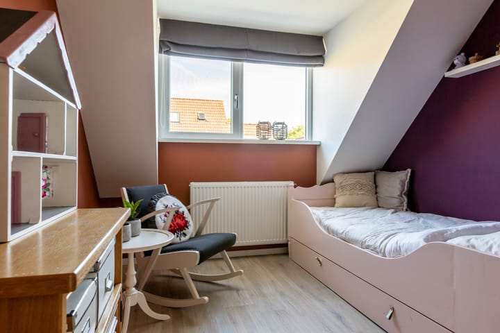 Foto 26 van Esdoornstraat 37