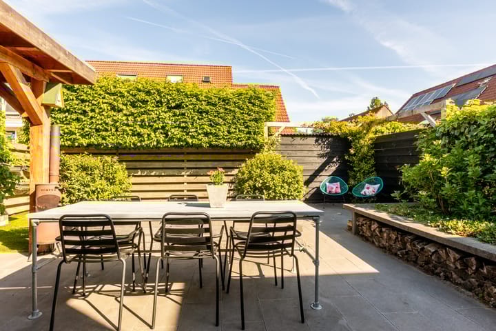 Foto 58 van Esdoornstraat 37