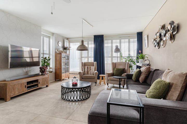 Foto 3 van Van der Duijn van Maasdamweg 436