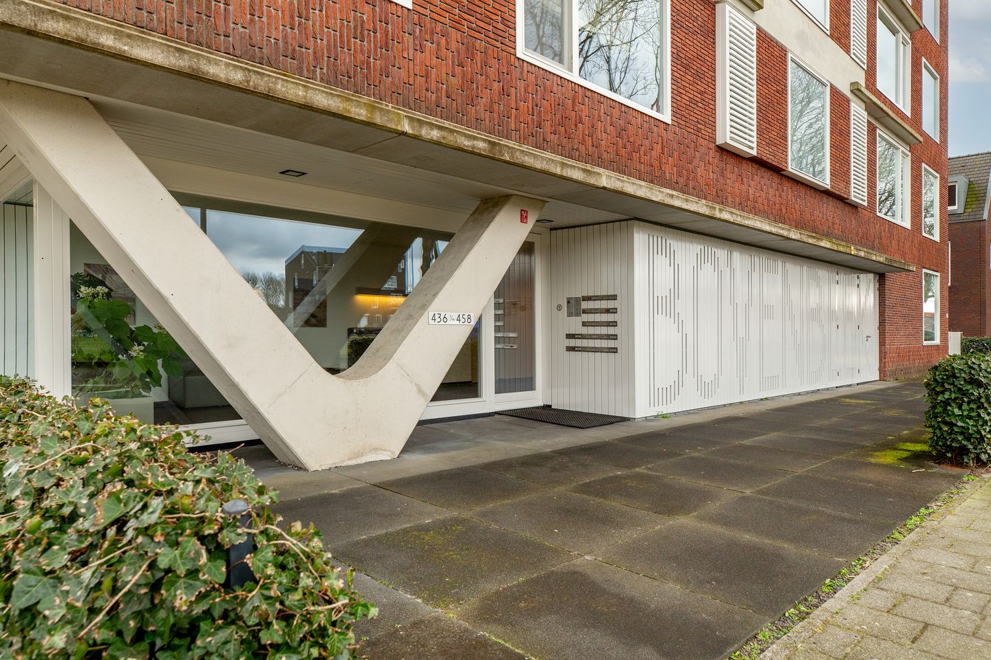 Foto 5 van Van der Duijn van Maasdamweg 436