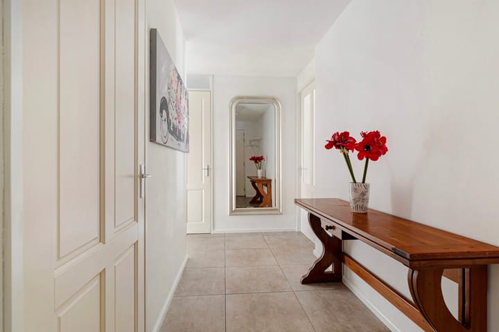 Foto 9 van Van der Duijn van Maasdamweg 436