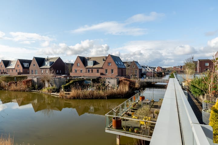 Foto 34 van Van der Duijn van Maasdamweg 436