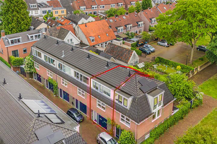 Foto 2 van Van Nijendaalhof 9