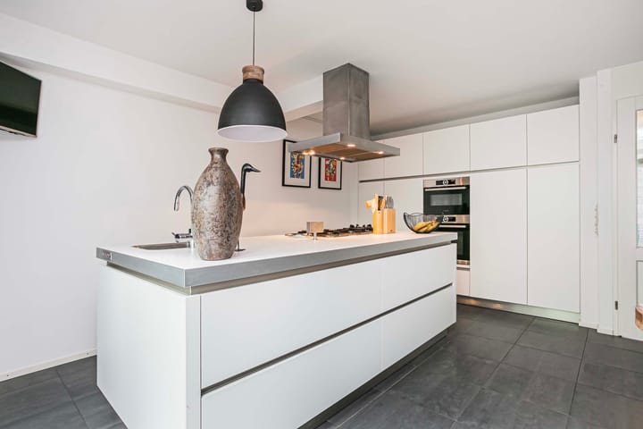 Foto 3 van Van Nijendaalhof 9