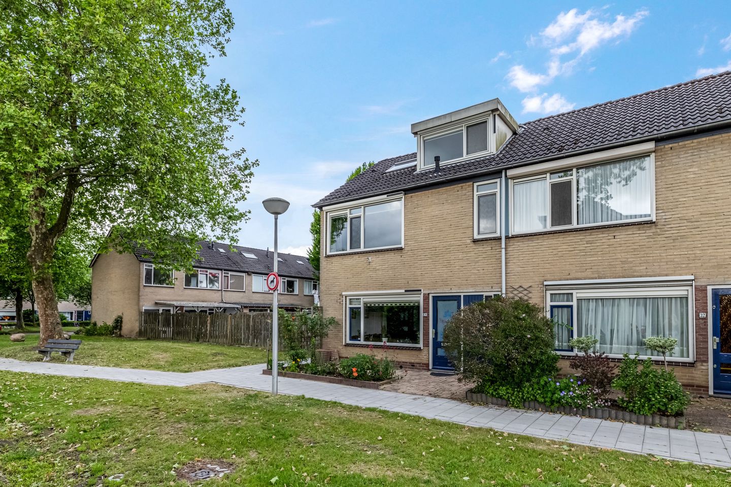 Foto 1 van Gerard Doulaan 34