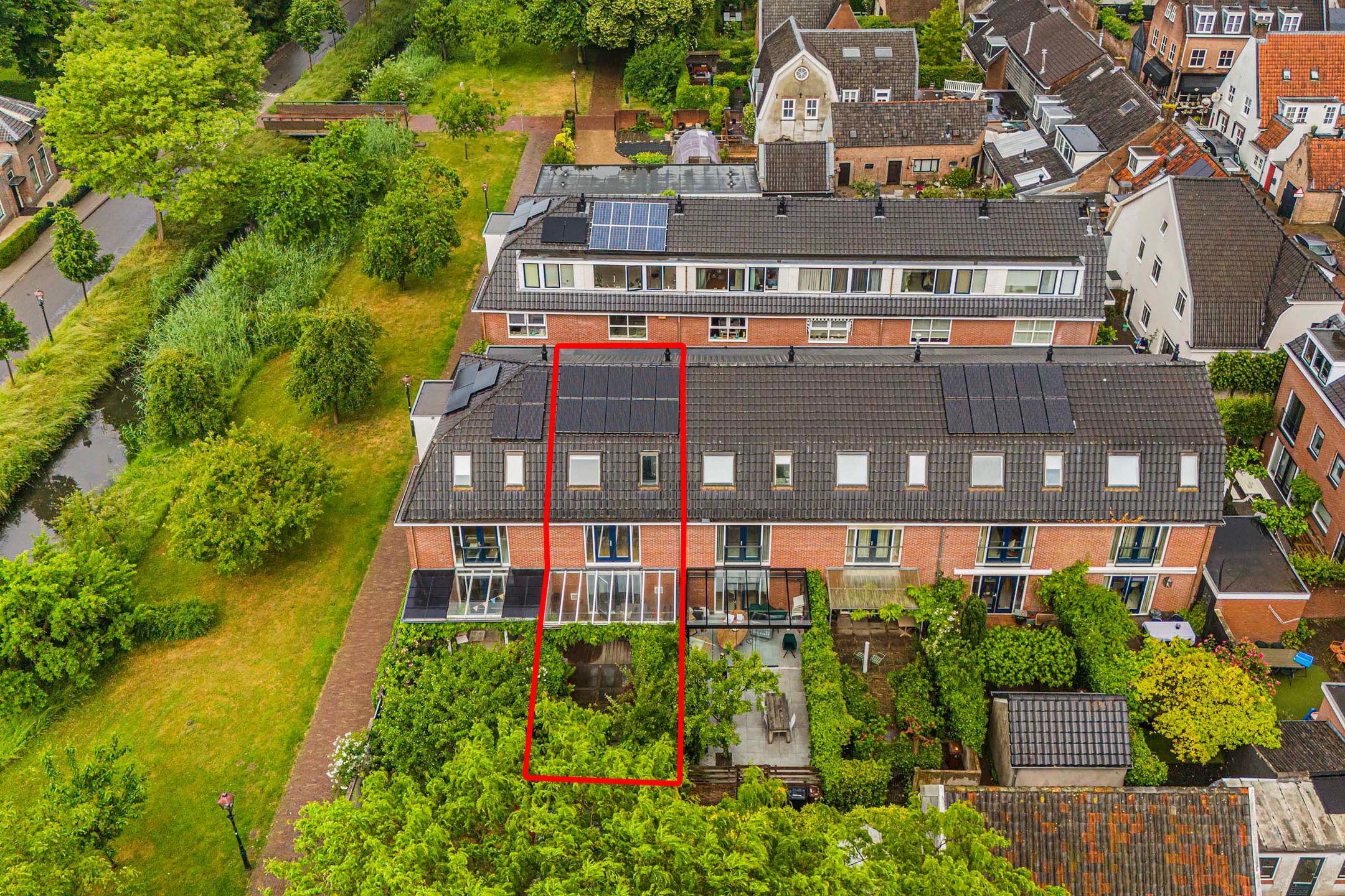 Foto 30 van Van Nijendaalhof 9