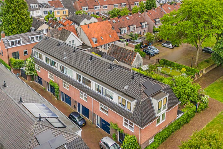 Foto 33 van Van Nijendaalhof 9