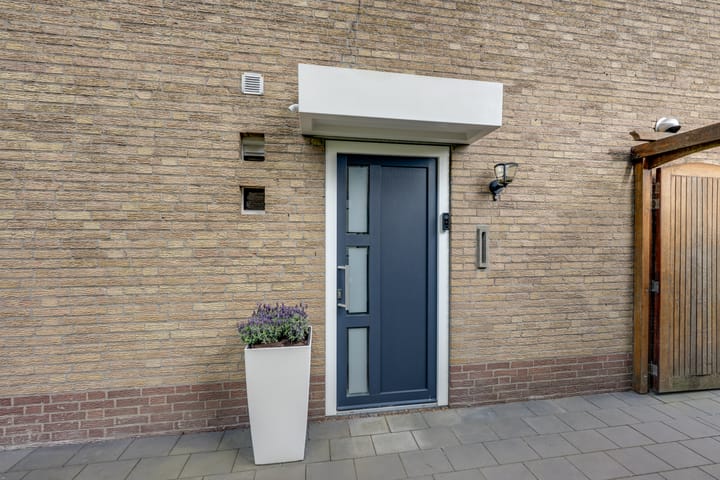 Foto 6 van Arnoutlaan 6