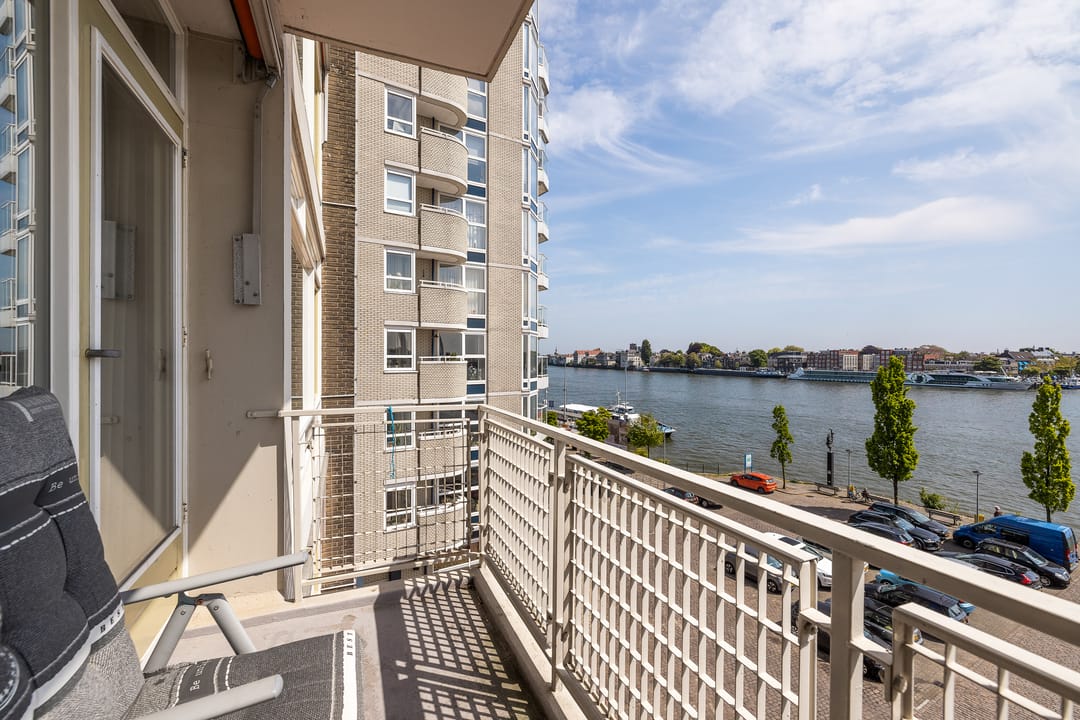 Foto 17 van Maasplein 23