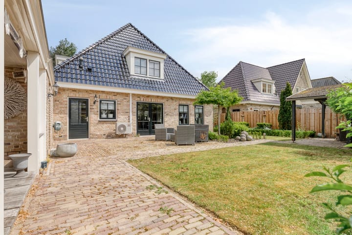 Foto 5 van Mossel 27