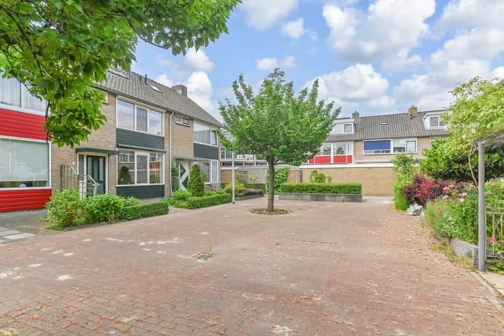 Foto 2 van Tilanussingel 5