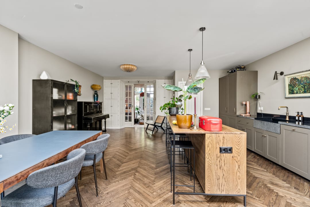 Foto 32 van Amsterdamsestraatweg 1011