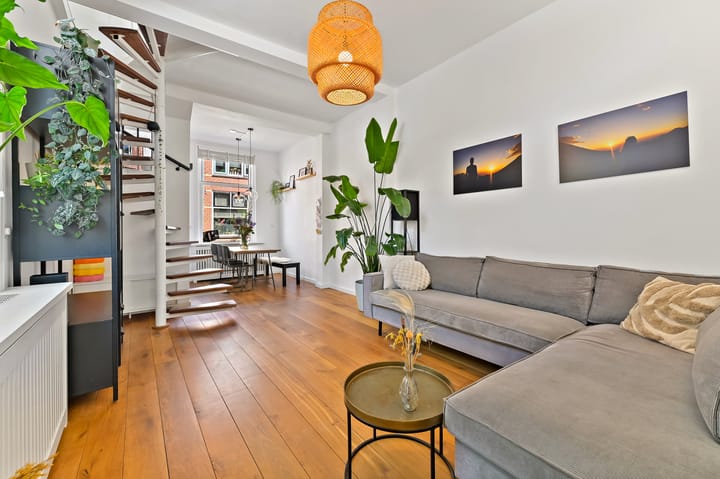 Foto 8 van Van Bleyswijckstraat 15