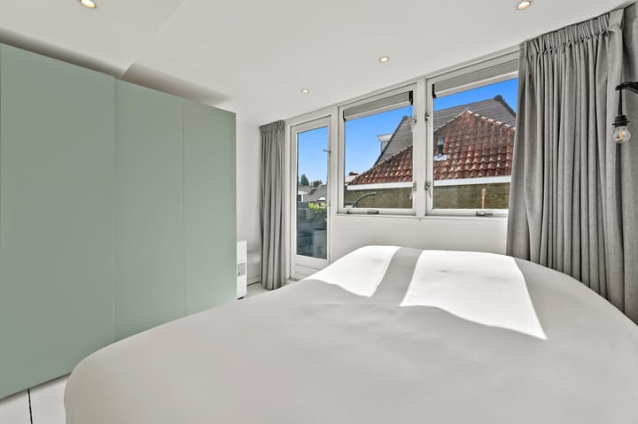 Foto 20 van Van Bleyswijckstraat 15