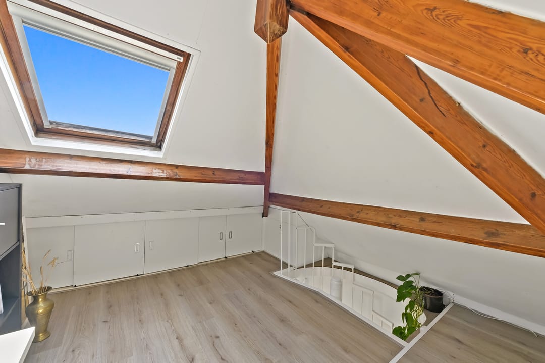 Foto 37 van Van Bleyswijckstraat 15