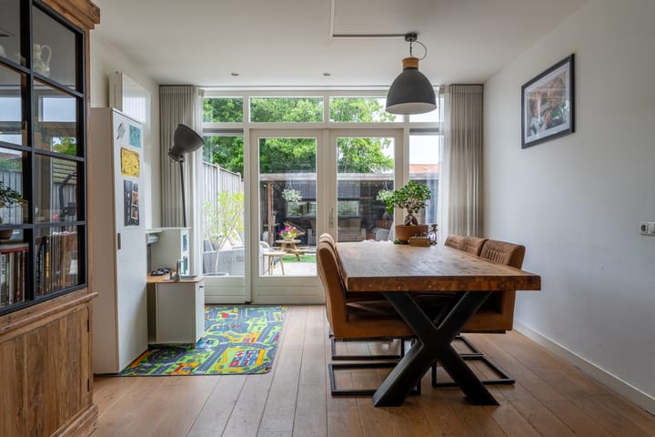 Foto 14 van van Berckenrodelaan 22