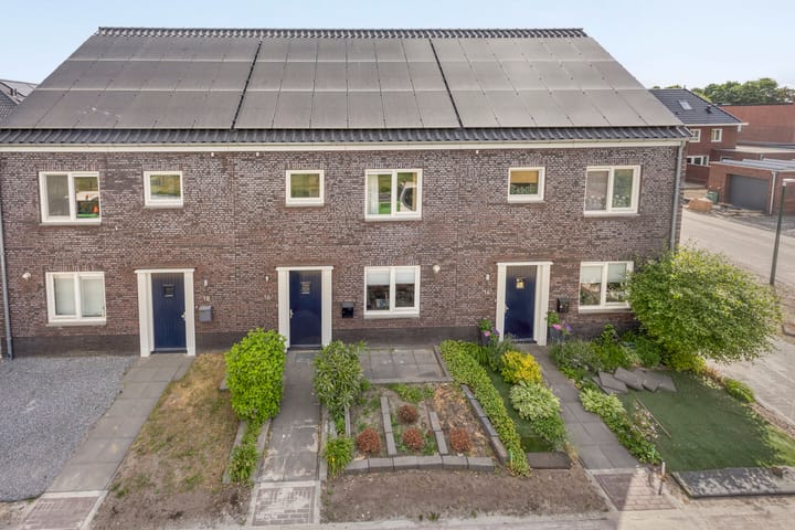 Foto 4 van Den Berk 16