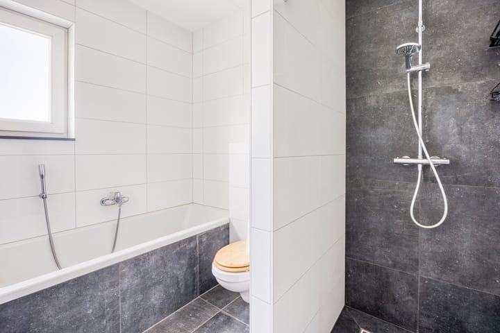 Foto 15 van Den Berk 16