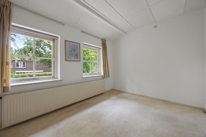 Photo 14 of Demer 57