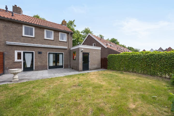 Photo 18 of Demer 57