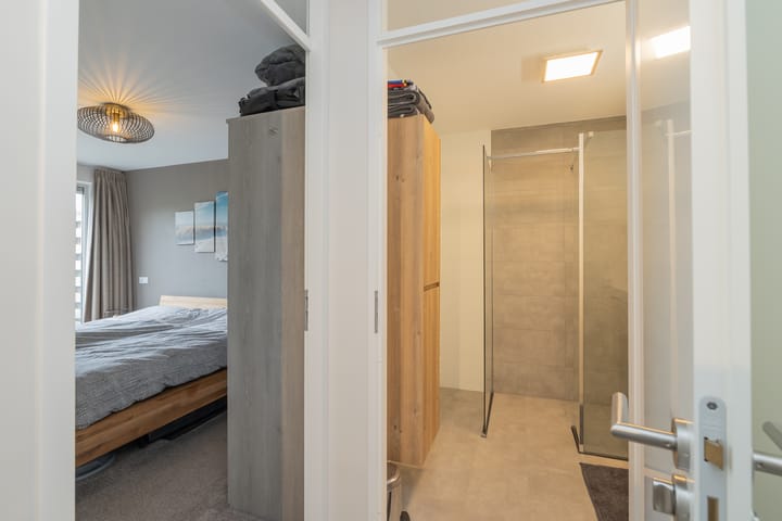 Photo 12 of Kromboomsveld 43