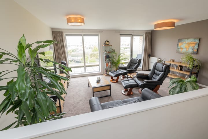 Photo 22 of Kromboomsveld 43