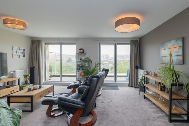 Photo 23 of Kromboomsveld 43