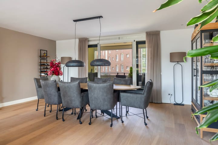 Foto 12 van Nelson Mandelalaan 30