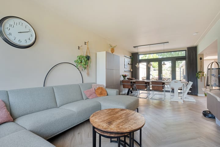 Photo 18 of Friesendorpstraat 50