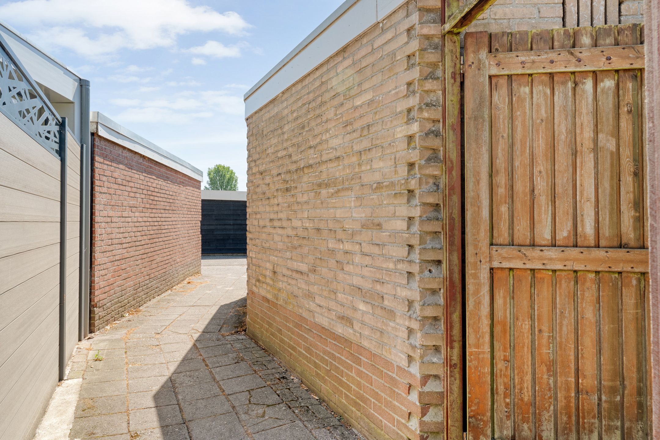 Photo 48 of Friesendorpstraat 50