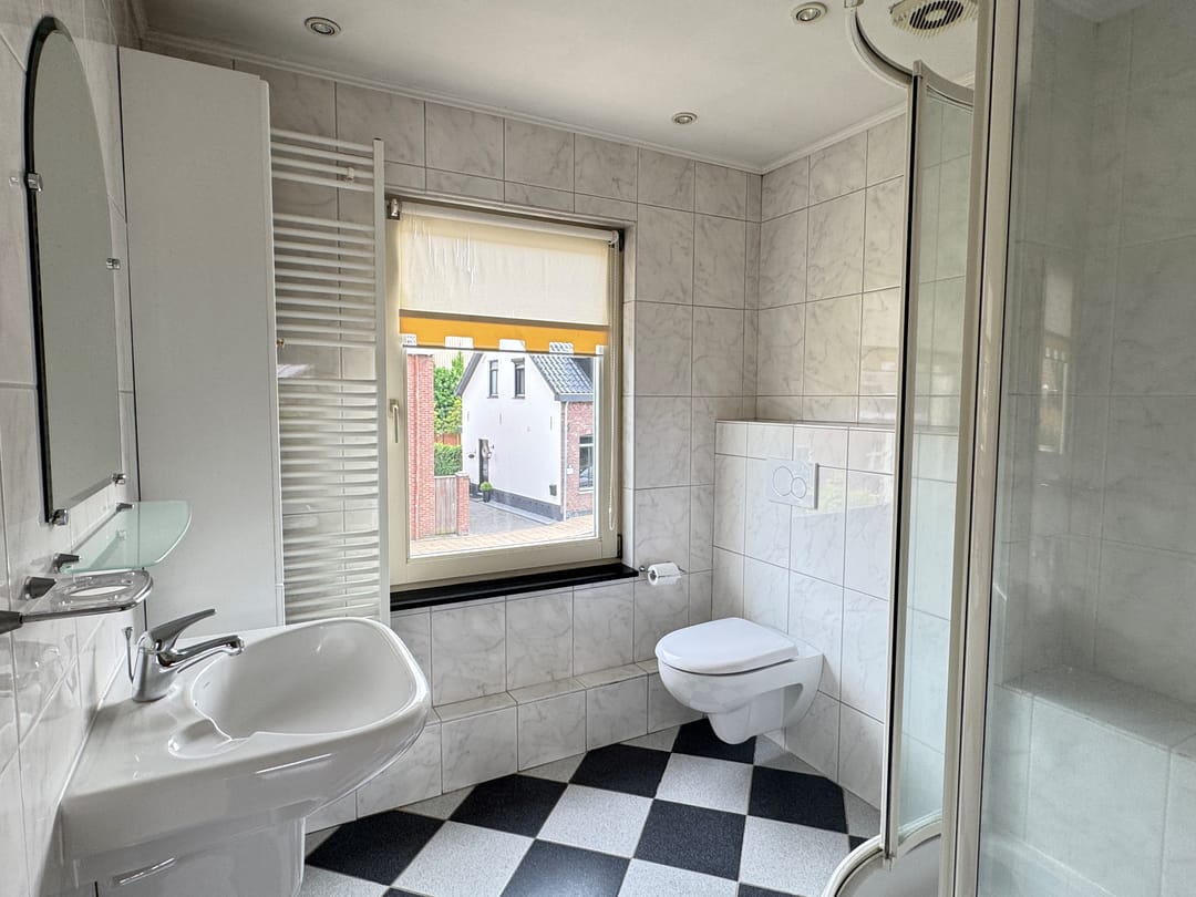 Foto 13 van Maasbreesestraat 82