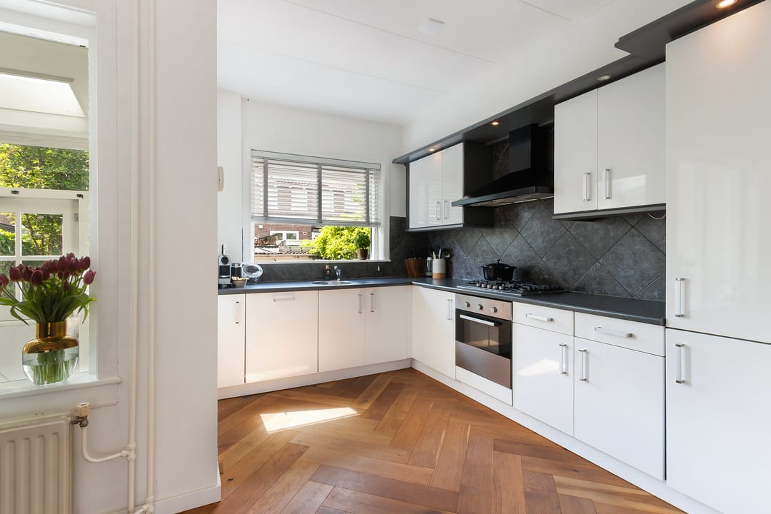 Photo 8 of Herradesstraat 39