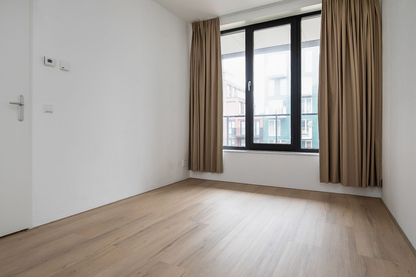 Foto 19 van Mies van der Rohestraat 37