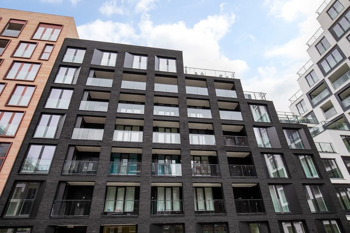 Photo 32 of Mies van der Rohestraat 37