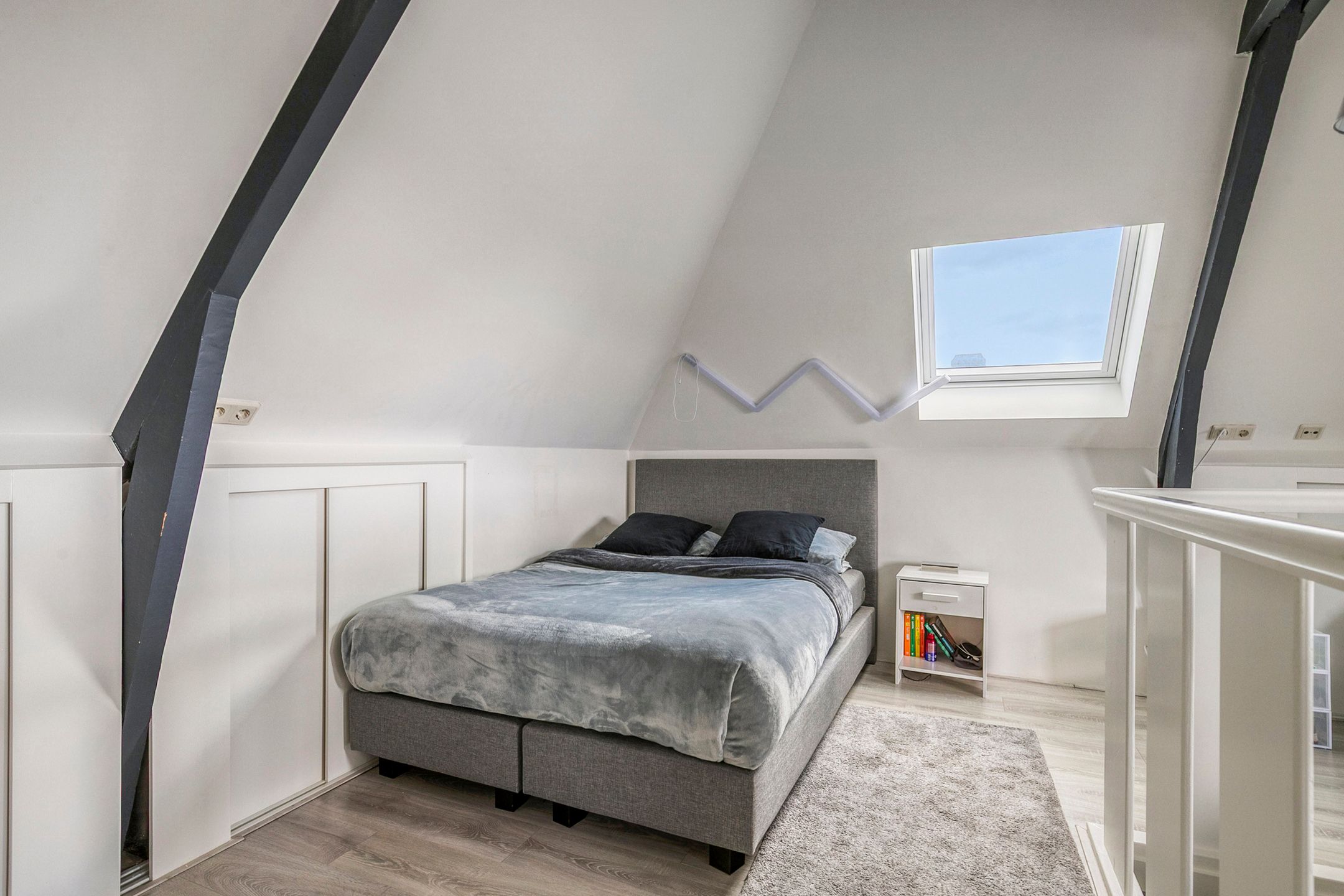 Foto 24 van Zeelsterstraat 163