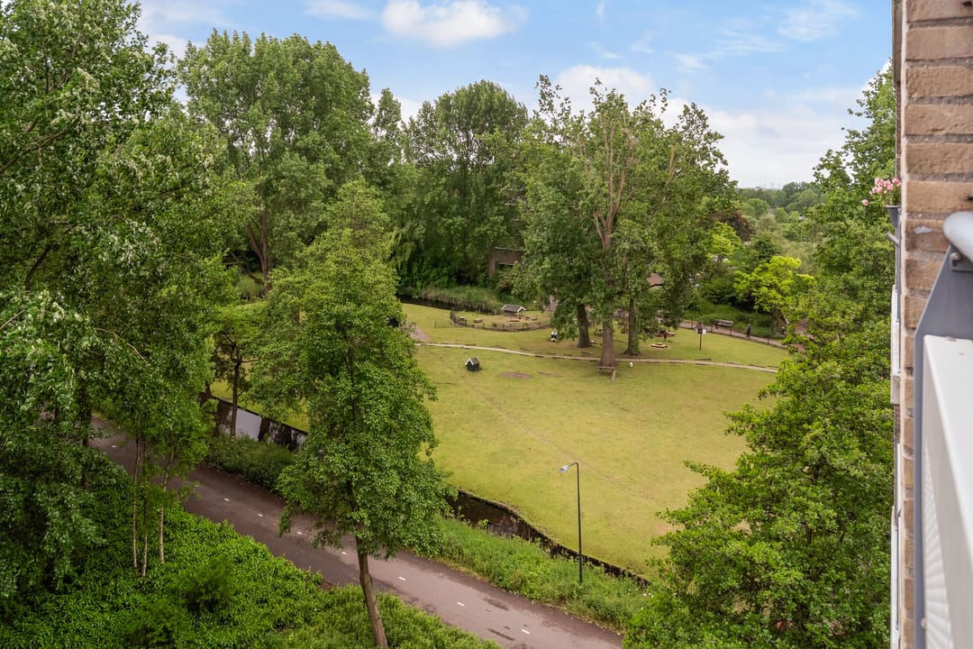 Foto 22 van Jan Luykenlaan 294