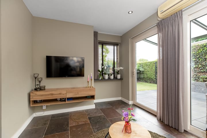 Foto 14 van St.-Michaëlstraat 20