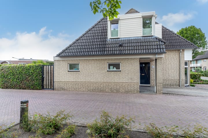 Foto 32 van St.-Michaëlstraat 20