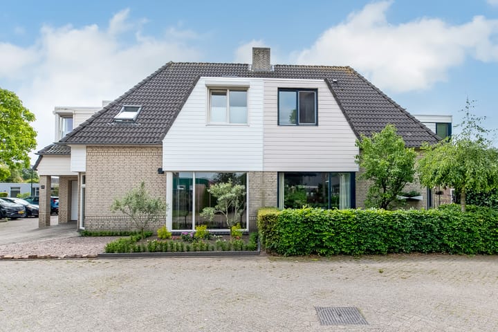 Foto 33 van St.-Michaëlstraat 20