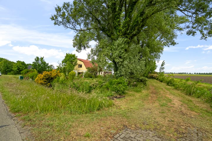 Foto 5 van Middenweg 37