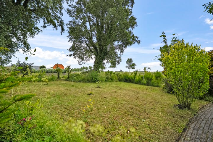 Foto 8 van Middenweg 37