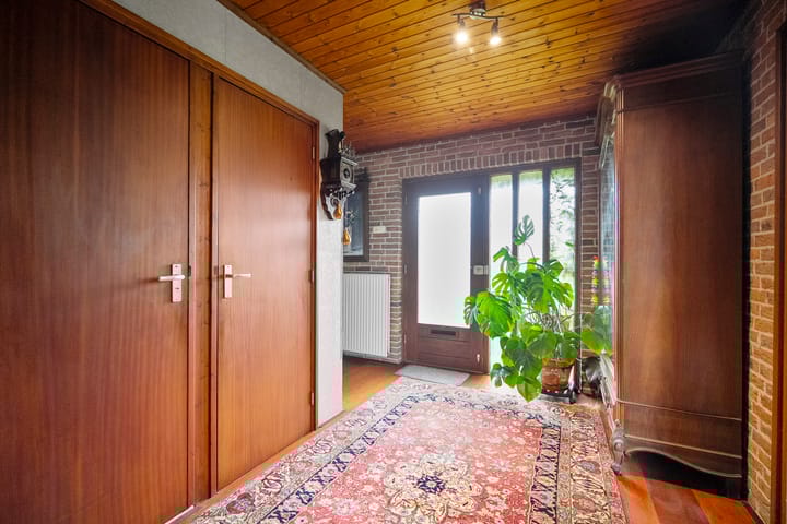 Foto 12 van Middenweg 37