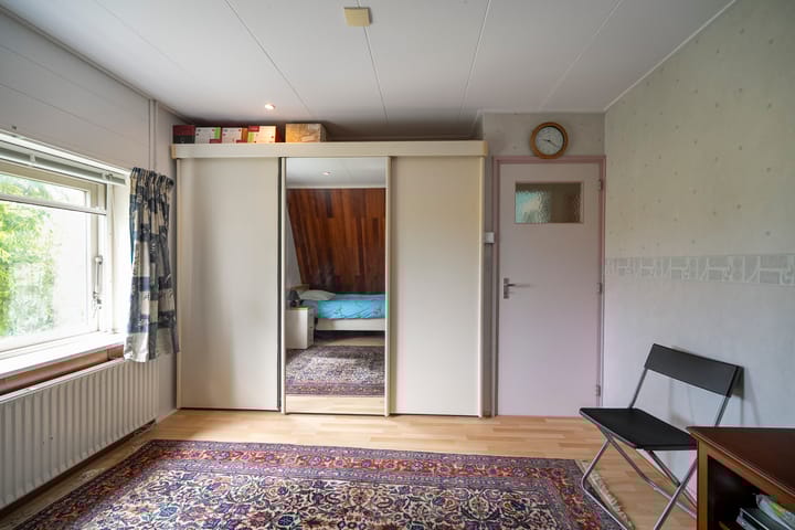 Foto 31 van Middenweg 37