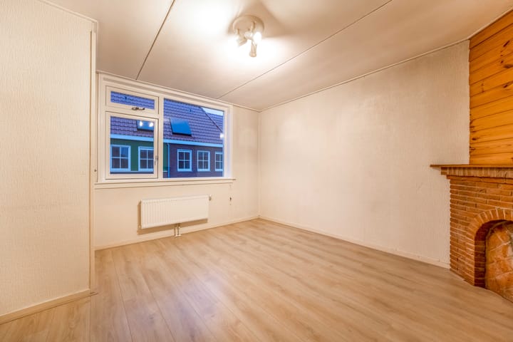 Foto 21 van Veeringstraat 34